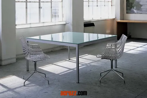 China Outdoor Dining Furniture Stack Wedding Banquet Office Acrylic Clear Meridiana Chair