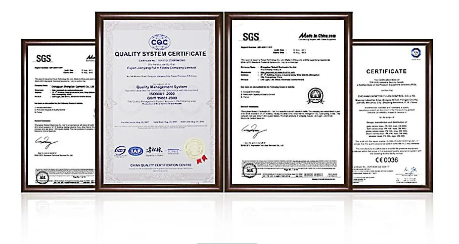 Classic Modern Metal Base Design Fashion White Marble Top Dining Table Small Cafe Table with Cheaper Factory Prices