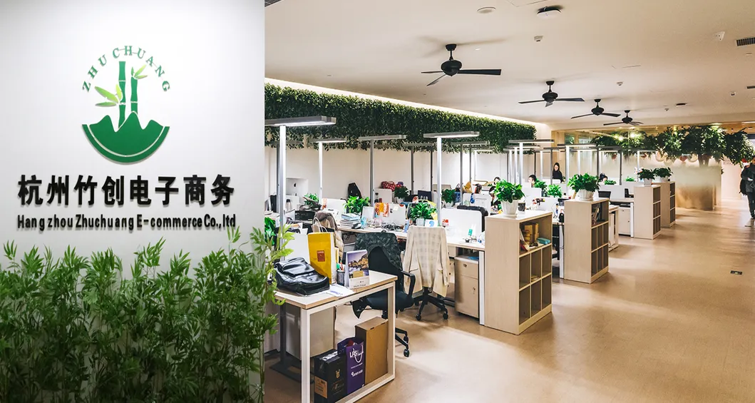 Customized Height Adjustable Bamboo Standing Office Desk