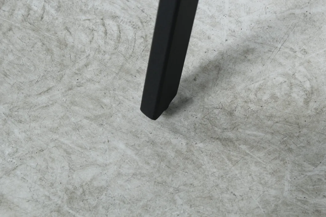 Fashion Style Home Furniture PU Back Cushion Metal Legs Dining Room Chair